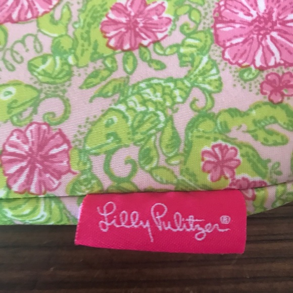 Lilly Pulitzer iPad Soft Zipper Tech Case Sleeve - Picture 2 of 5
